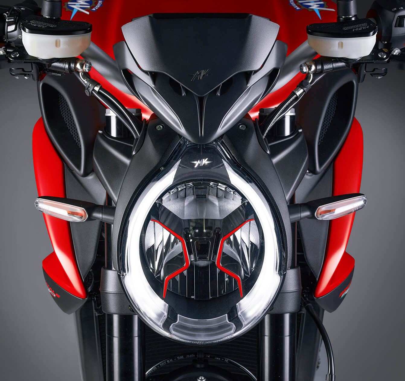 Brutale 800, properties