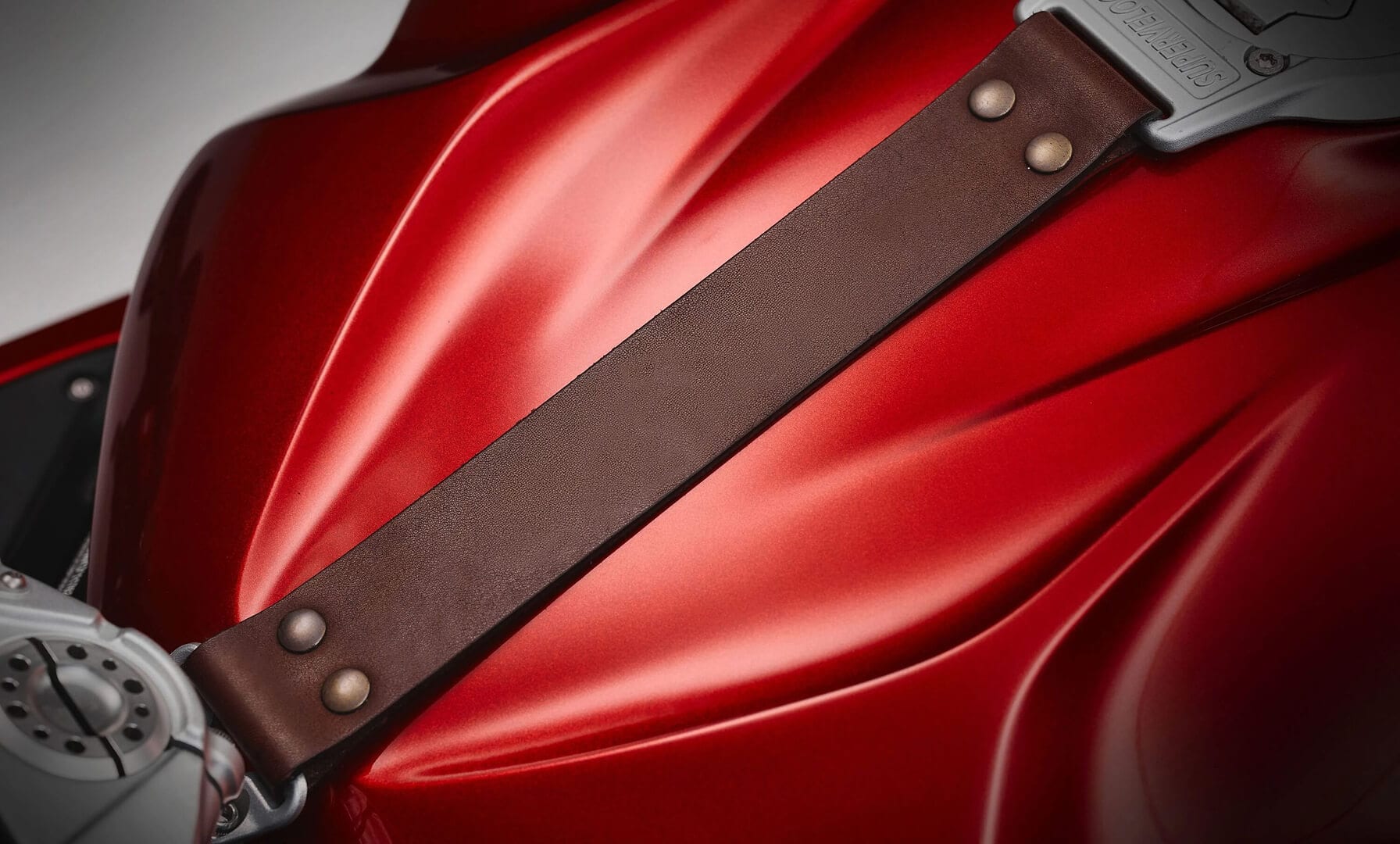 Superveloce S, official photograph 4 of 8